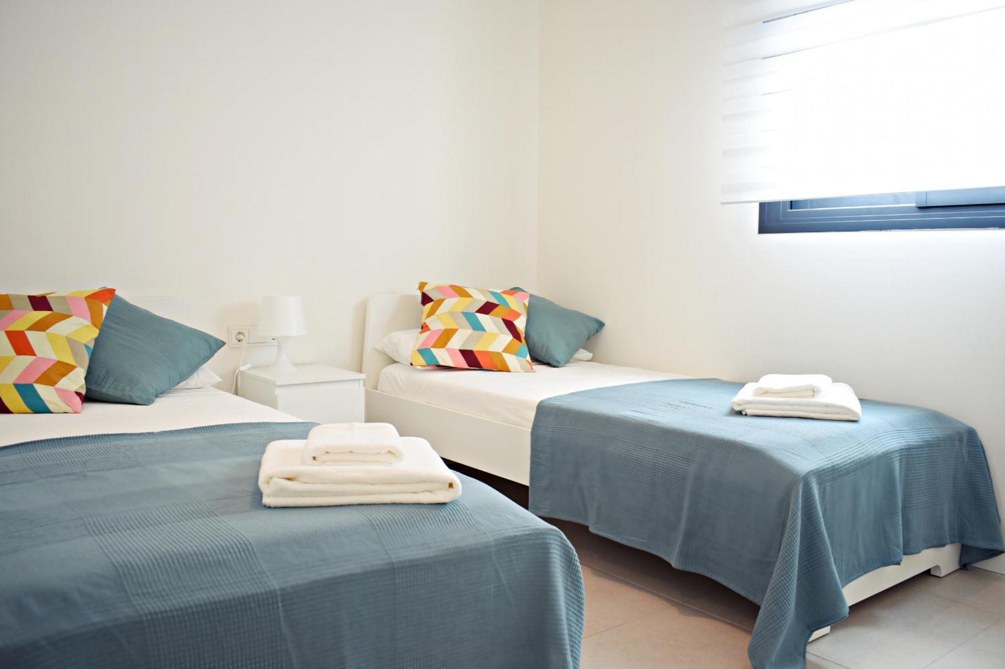 Amalia'S Home: Luminoso Apartamento Muy Cerca De La Playa Малага Экстерьер фото
